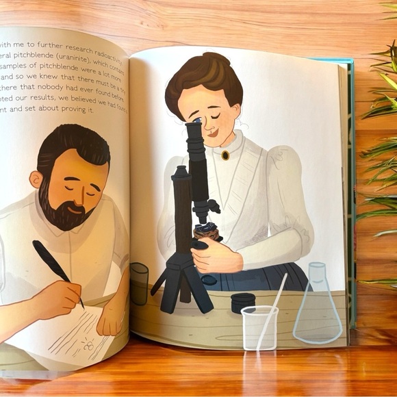 WONDER WOMEN Illustrated Hardcover Book | Frida Kahlo, Coco Chanel, Marie Curie - Picture 6 of 11